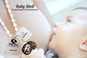 recevez en 48h votre colis contenant une paire de coquillage d'allaitement BABY SHELL, un pochon en lin et une carte avec nos conseils.