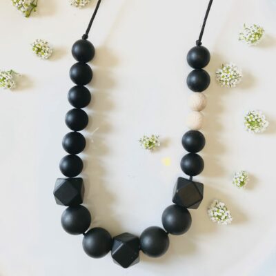 Collier Black & Wood Baby Shell