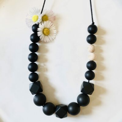 Collier Black & Wood Baby Shell